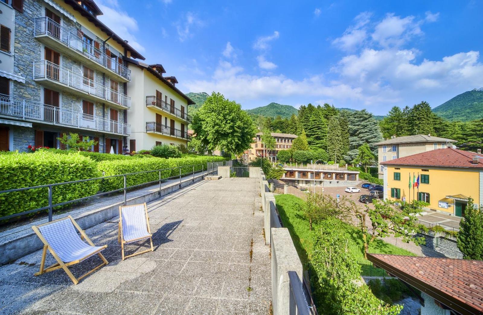 Mansarda Fra Monte E Lago Esino Lario Exterior foto